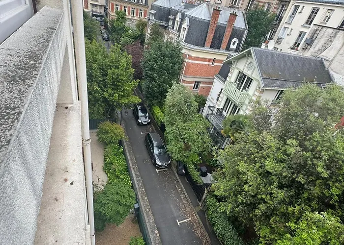 L'assomption Au Calme 16e Appartement Paris