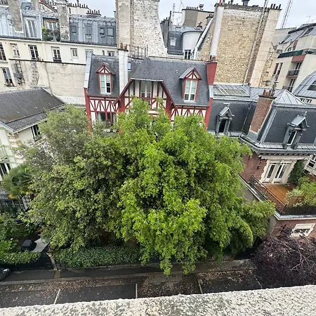 L'assomption Au Calme 16e 파리